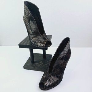 J.Renee Rilla Women's Brown Leather Stiletto Heel Peep Toe Slip On Bootie Sz 6M